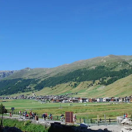 Bed & Breakfast Bondi 3*