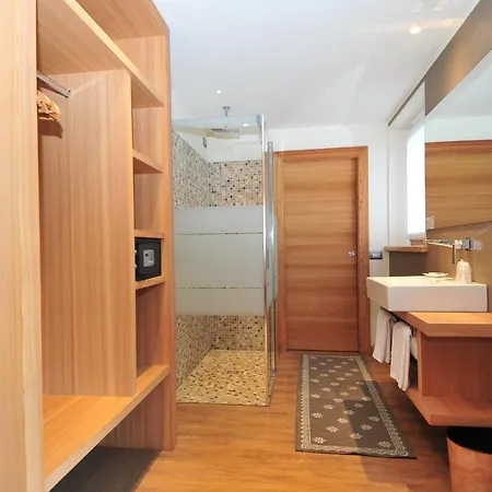 Bondi 3*